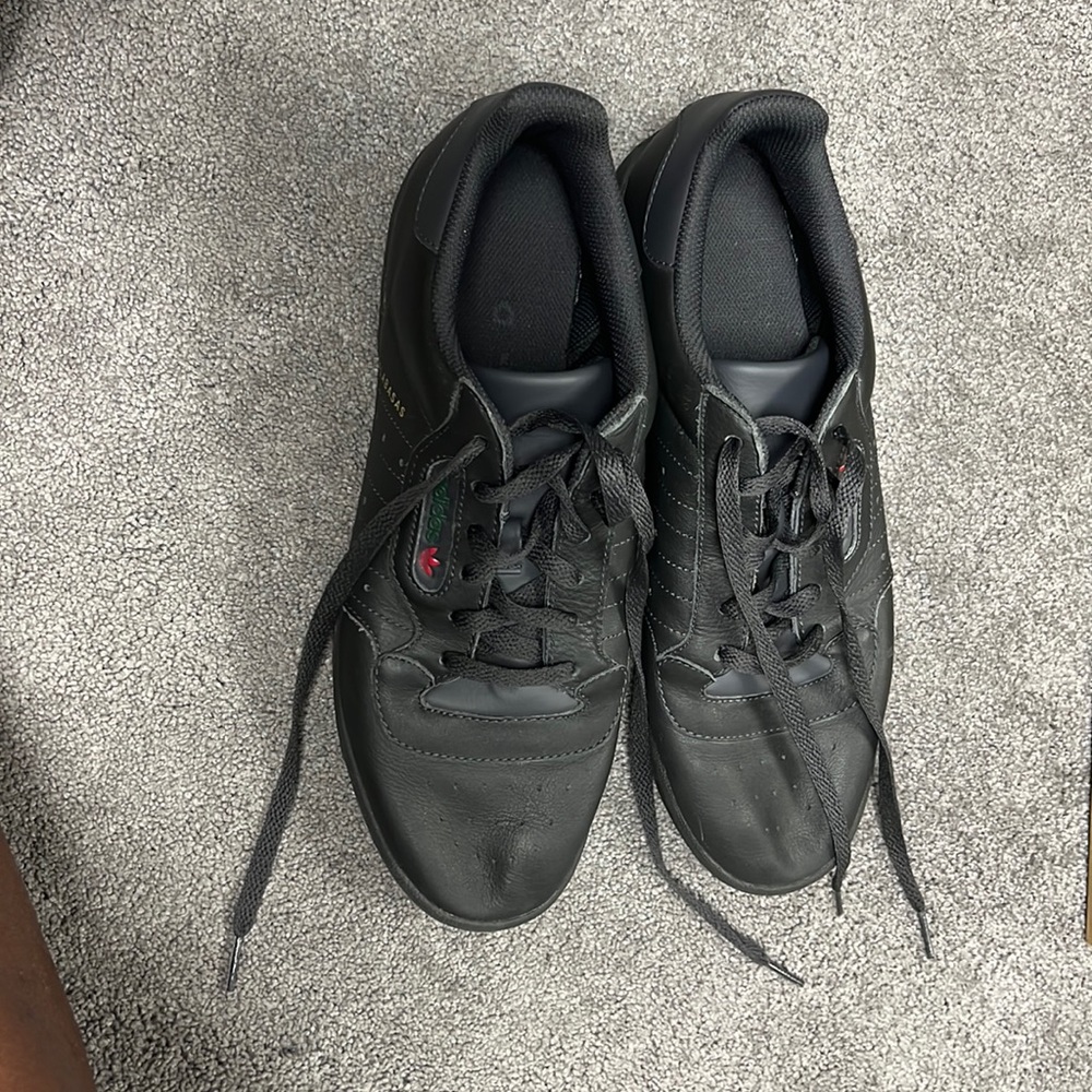 AUTHENTIC Yeezy Powerphase Calabasas Size 11